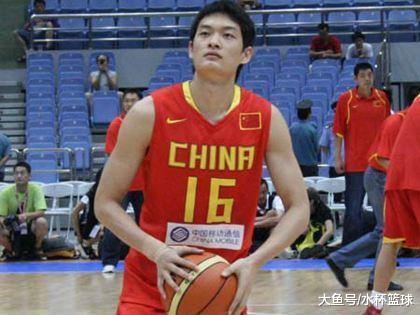 08年中国男篮成员，现在混得最惨的是谁？打乡镇联赛的都比他强(1)