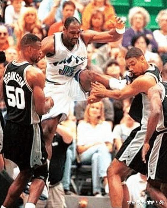 为何说NBA现役只有詹姆斯 能承受90年代的防守强度？(2)