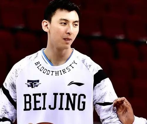 愿天堂也有篮球：前北京首钢队长吉喆因病去世，年仅33岁(3)