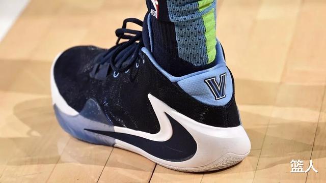 NBA球员上脚：哈雷尔2双战靴，库兹马的“好莱坞”球鞋！(12)