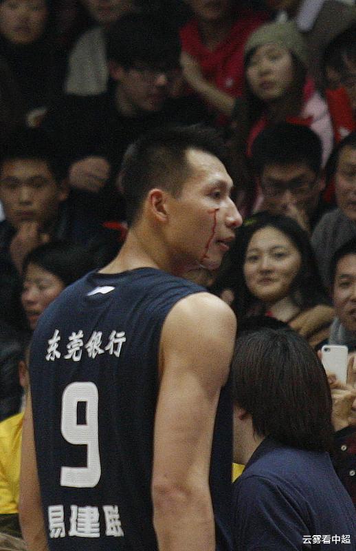 浙粤大战，裁判是“狠”角色，老总大怒“中国篮球被你们吹掉了”！(3)