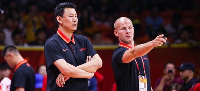 中国男篮路在何方，何时才能达到08年的水准？(4)