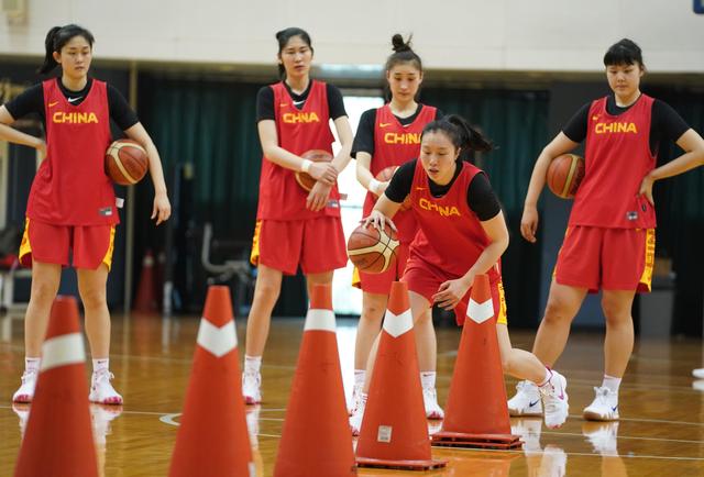 中国女篮或将以“奥运组合队”之名参加全运会(1)