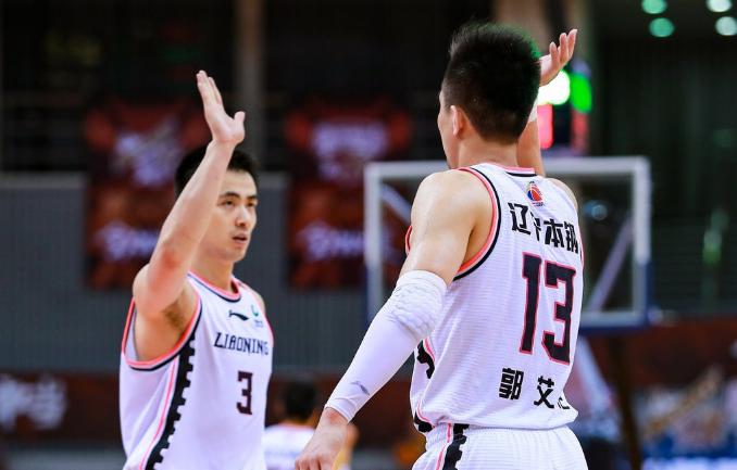 广东对辽宁的胜利，也是“小球”对传统篮球的胜利！