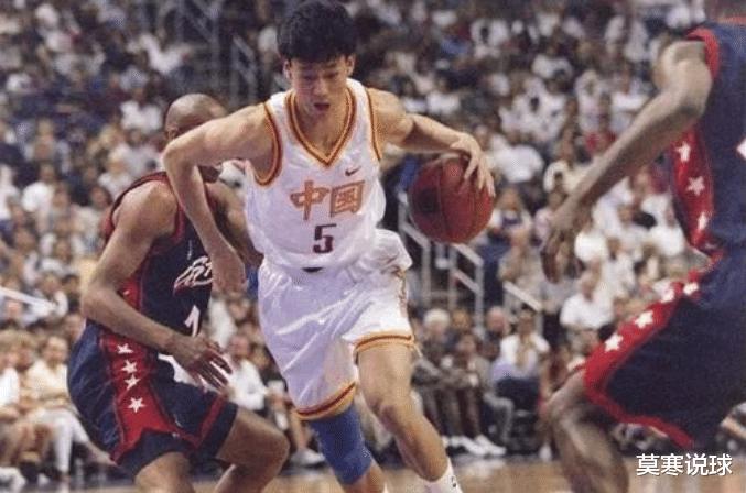 聊一下中国男篮球二代的年龄，他们的年龄真的没有办法作假(2)