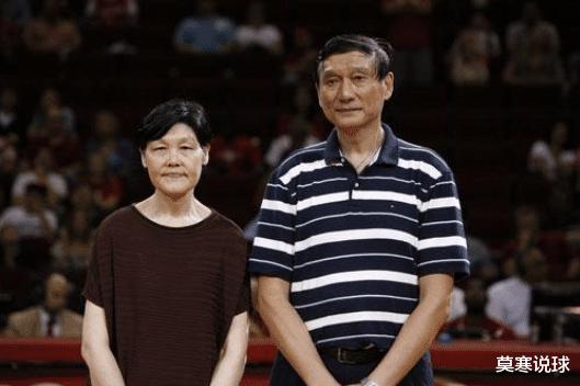 聊一下中国男篮球二代的年龄，他们的年龄真的没有办法作假(6)
