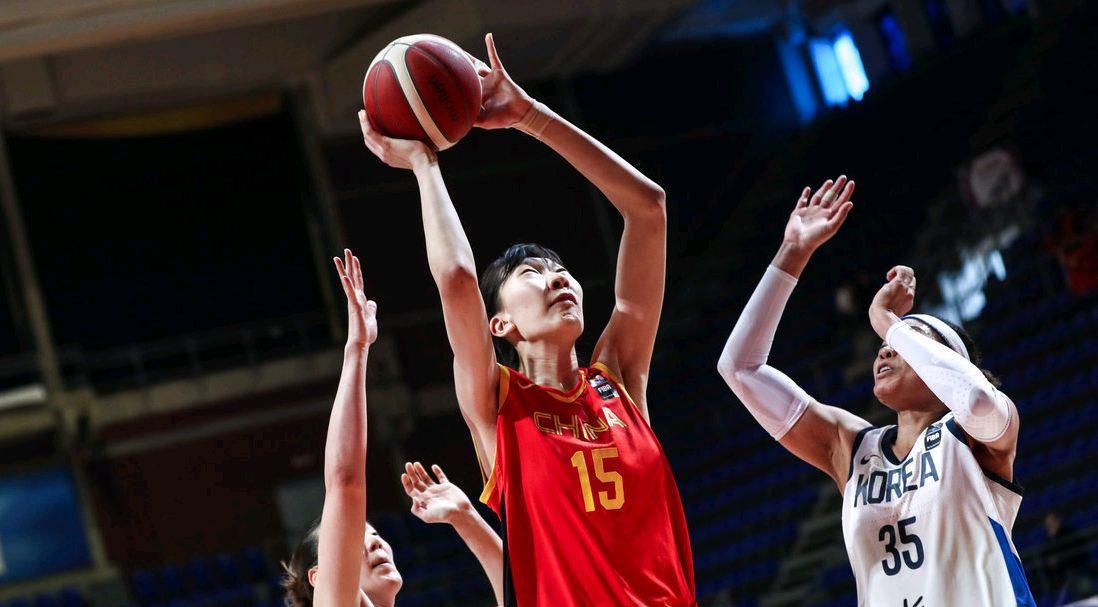 CCTV拒播！中国女篮热身赛最后练兵 高手过招加强度 12金花扬国威(2)