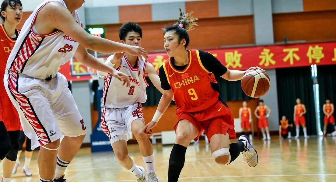 CCTV拒播！中国女篮热身赛最后练兵 高手过招加强度 12金花扬国威(3)