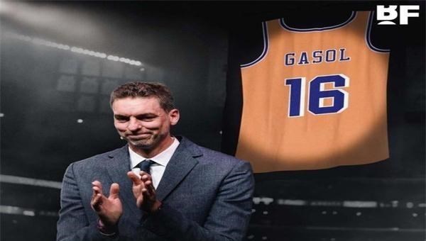 篮球传奇大加索尔宣布退役，湖人官媒做出回应将不期退役16号球衣(3)