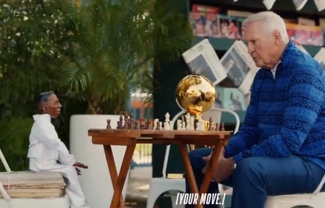 NBA发布75周年纪念短片！詹姆斯洒种子科比令人泪目 姚明球衣出镜(9)