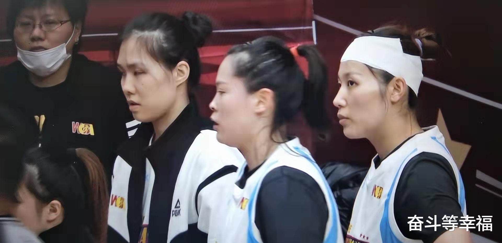 WCBA常规赛，山东女篮86比75战胜北京女篮，杨衡瑜狂砍23分立功(3)