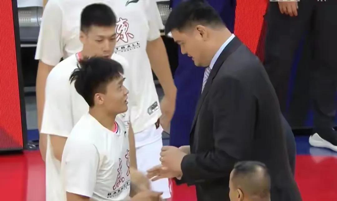 究竟什么样的篮球人才，才能胜任和具备中国篮球领袖的资格？(2)