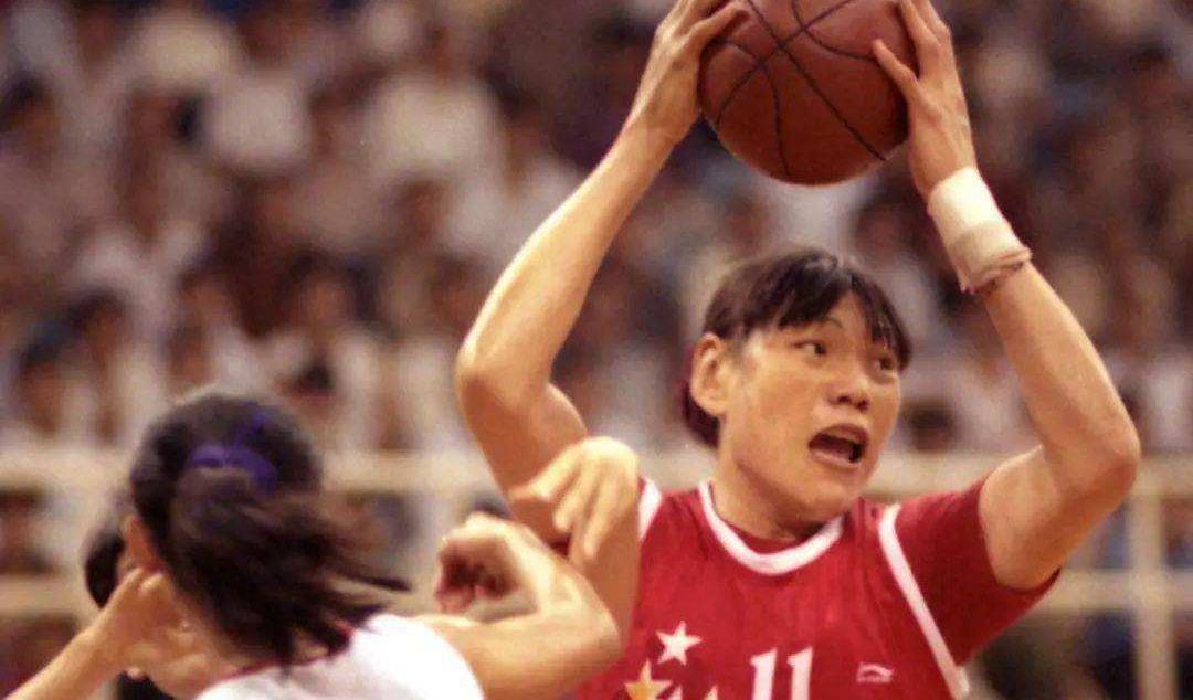 谁说女子不如男！在中国女篮史上有哪些出色的球星？(1)