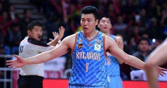 33岁中国男篮名将喜获顶薪大合同，协助球队冲击总冠军，正式签约(7)