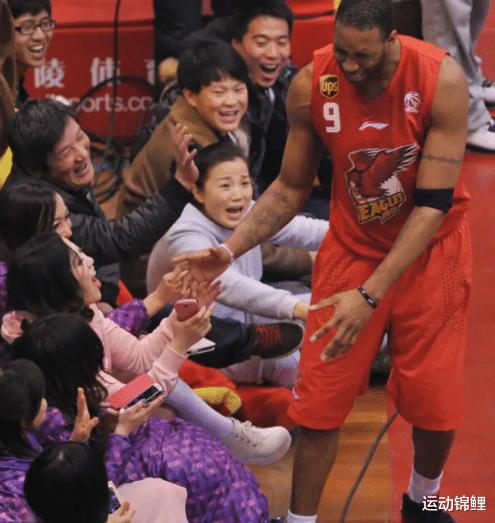 麦迪：中国球迷让我再次爱上篮球！再谈CBA：中国给了我一个机会(2)