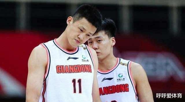 中国男篮集训时间已确定：杜锋揭秘12人名单，两位天才小将受关注(4)