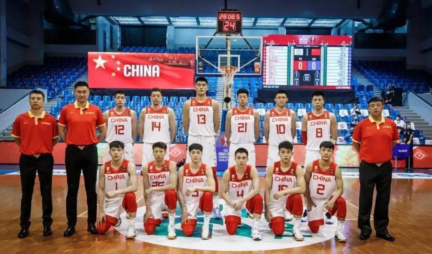 中国男篮世预赛日程出炉！杜锋面临3大挑战，两大核心或集体缺席