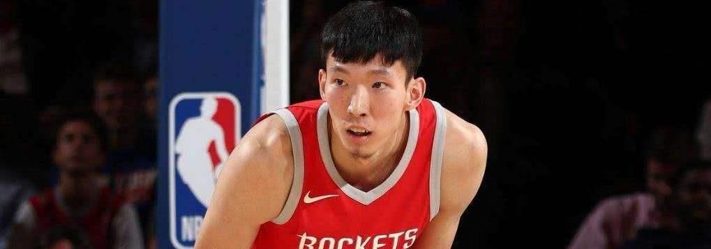 中国球员在NBA打球时都穿啥鞋子？阿联穿耐克，姚明穿锐步毁生涯(6)
