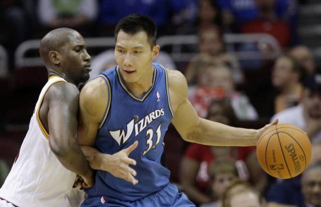中国球员NBA生涯总得分：周琦10分，王治郅604分，姚明纪录天花板(5)