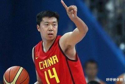 中国篮球喜讯，32岁王治郅老婆正式官宣，姚明终于等到这一天(2)