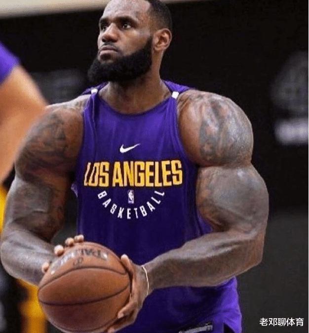 NBA最有名的5大肌肉假图，易建联成魔鬼筋肉人 詹皇似灭霸(6)