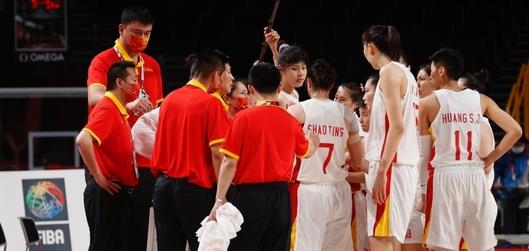 中国女篮移动长城韩旭：身高2米07成赢球基石，父母是篮球运动员