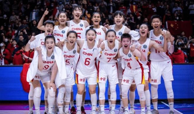 一战成名！中国女篮多人被WNBA看中，年薪或比国内低
