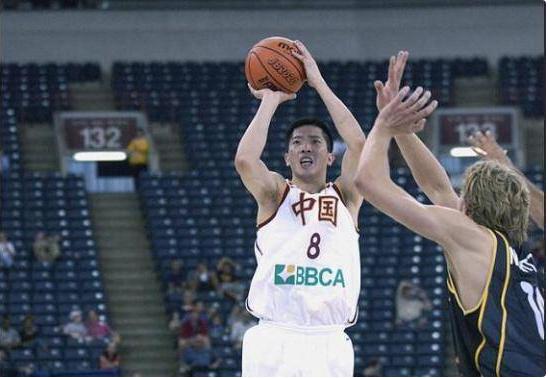 盘点中国男篮排名前几的最佳射手，刘玉栋光荣上榜，其他你还知道谁？(1)
