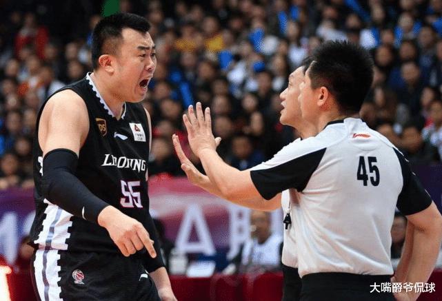 什么叫差距！韩国裁判执裁NBA 球迷：中国裁判先把CBA吹明白吧(3)
