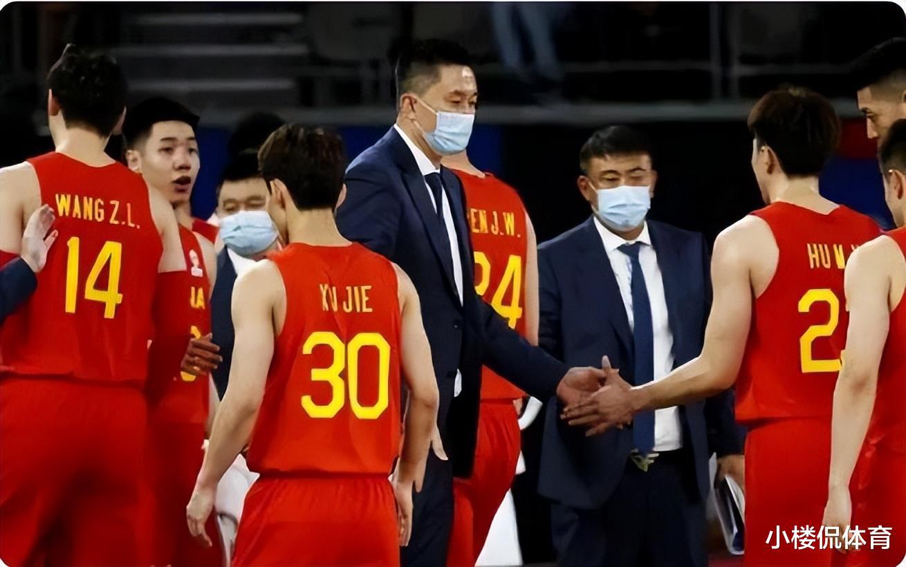 杨毅爆料：杜锋对男篮这次比赛结果，根本就不在乎，只想走个过场(1)