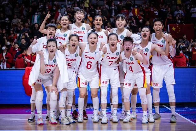 23+4！李梦排名MVP第一！中国女篮半决赛打澳大利亚(4)