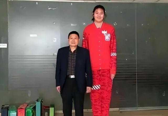张子宇：中国篮球界未来的“新星”(3)