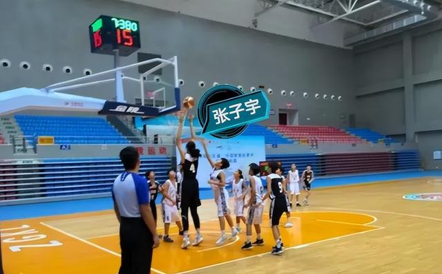 张子宇：中国篮球界未来的“新星”(24)