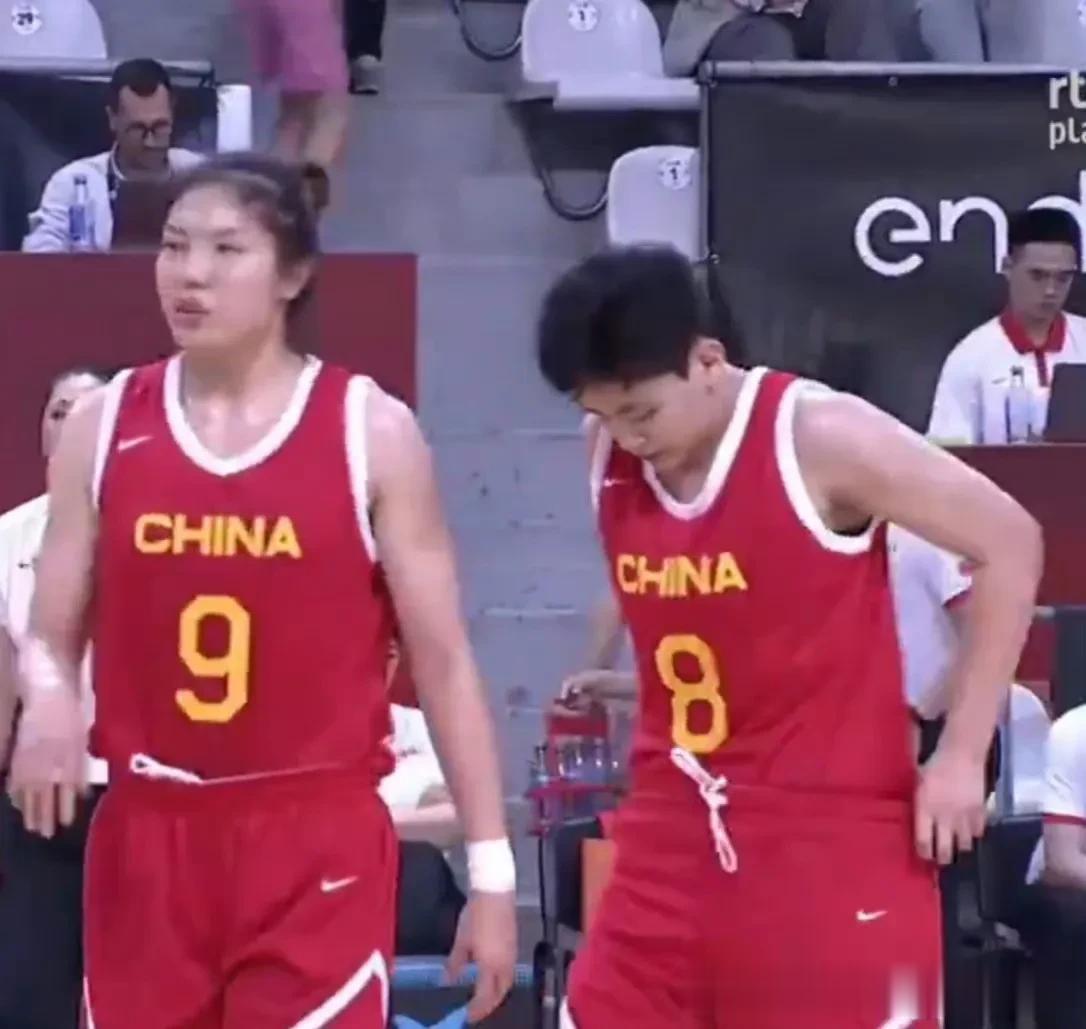 这届中国女篮超级高水平！缺少四位主力球员，还能在高颂罚球绝杀意大利，中国女篮三队(5)