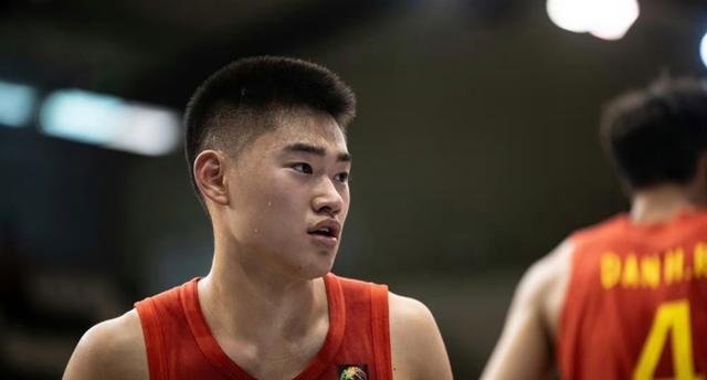 U19世界杯中国队20分惨败，旅欧小将成唯一惊喜，郭艾伦后继有人