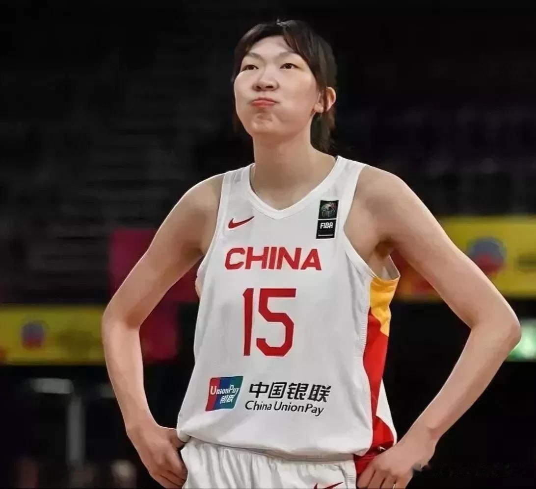 中国女篮加时6分险胜韩国，这3点没做好是打得这么艰难的主要原因！

1、太过于轻(2)