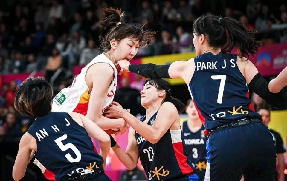 中国女篮加时6分险胜韩国，这3点没做好是打得这么艰难的主要原因！

1、太过于轻(3)