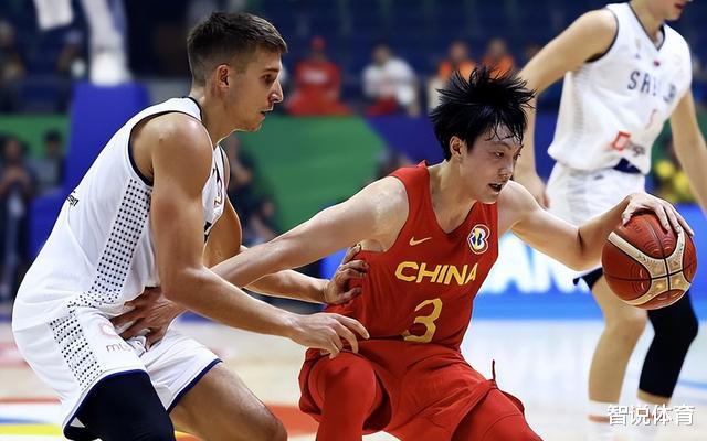 输42分！给中国男篮球员赛后评分：4人不及格，3人应得满分(2)