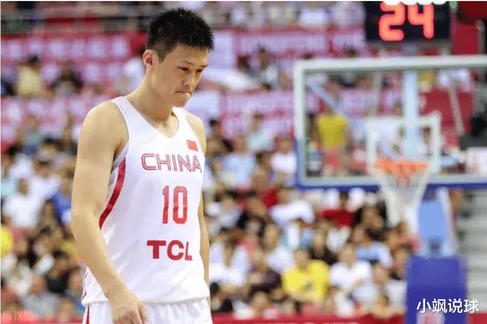 老将当家！33岁周鹏仍是中国第一前锋，球迷：未来谁能接他的班？