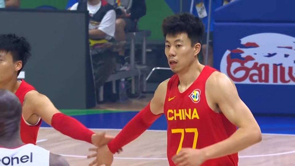 王哲林延续合约，中国男篮公布全新12人名单，曾凡博顺利复出，瞄准金牌冲刺(5)