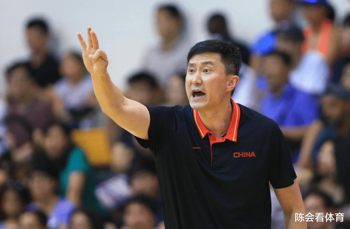 盘点中国篮协3大奇葩规定，国家队主教练不能执教CBA惹争议