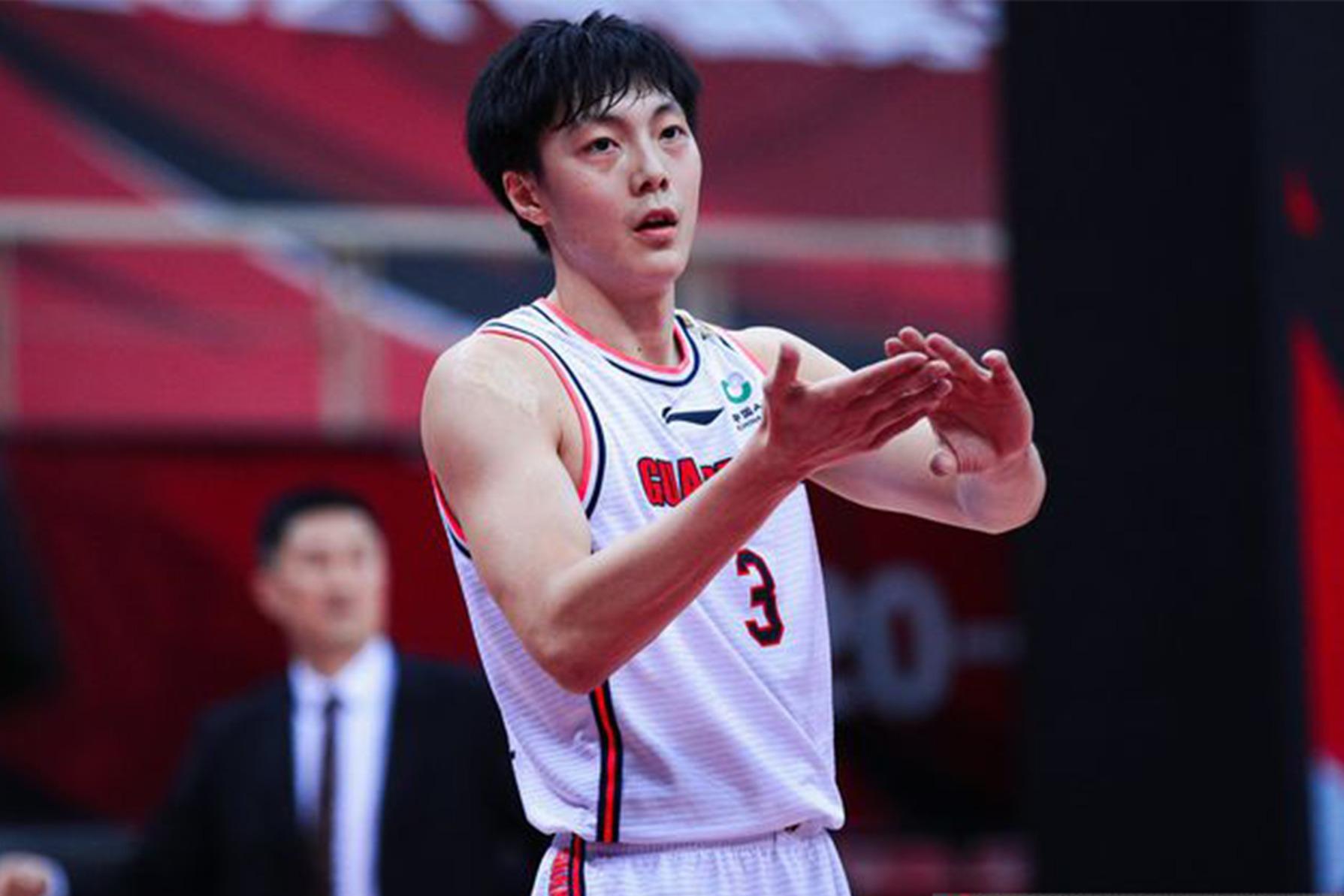 盘点中国男篮国际大赛表现最好的3名控卫，明星球员上榜！(12)