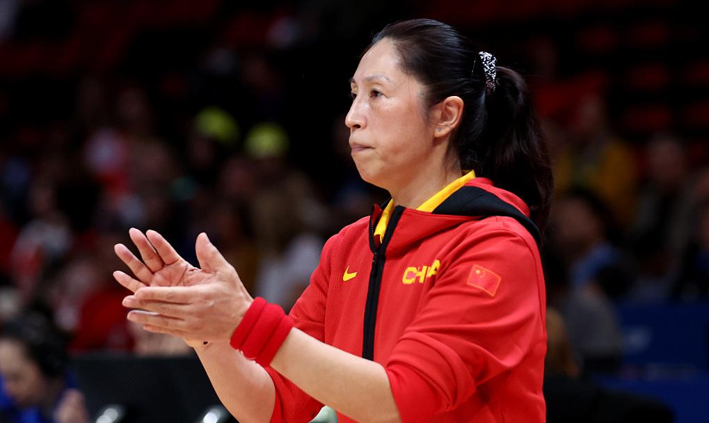 喜讯传来，郑薇接任中国女篮主教练，姚明、韩旭力挺
