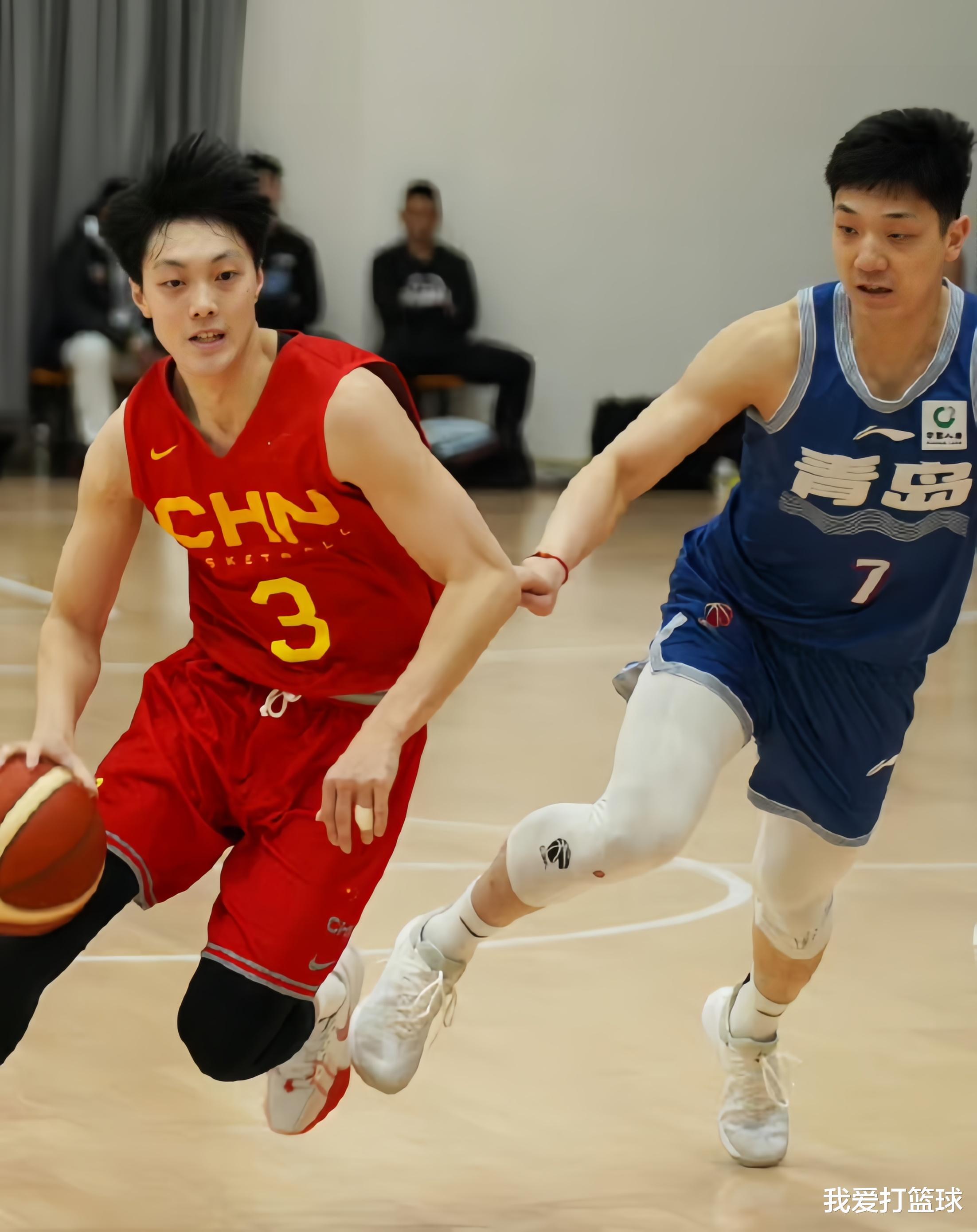 中国男篮热身赛评分！3人得分上双， 胡明轩12分，程帅澎全场最佳