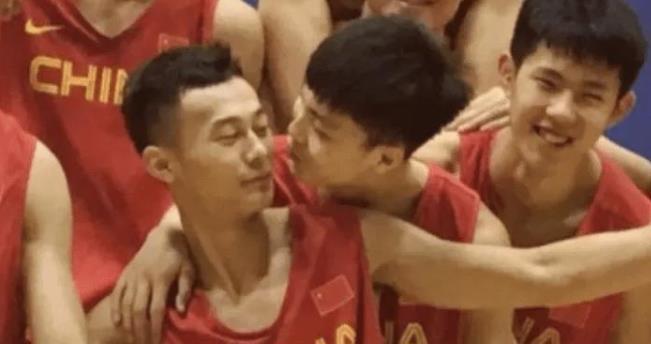 从国青汤杰替补到全明星MVP，但他成不了广东队和中国男篮救世主(3)