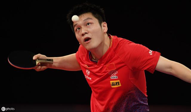 乒乓球团体世界杯中日大战，樊振东张本智和再次相遇，激烈对抗(3)