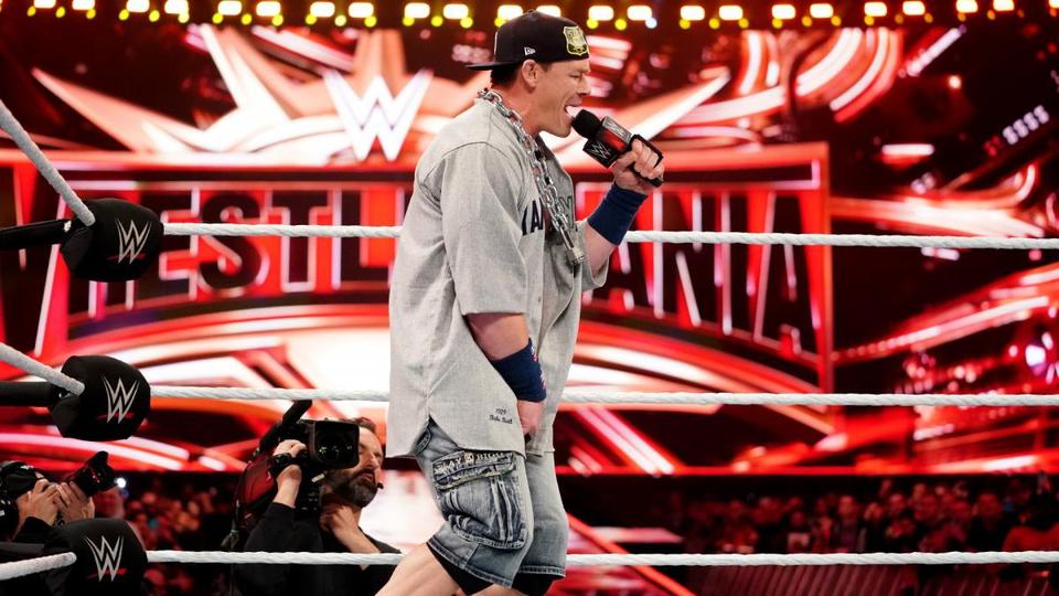 WWE罗曼想和塞纳再续前缘！克里斯蒂安可能会加入艾吉&兰迪的剧情？(4)
