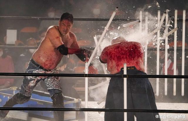 日本疫情期间举办摔角比赛惹众怒，成嗜血者天堂，还有恶心的毒虫(3)