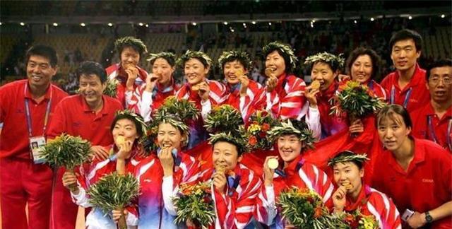 在中国女排历史中，哪位运动员的“拦网”能力最出色？(3)
