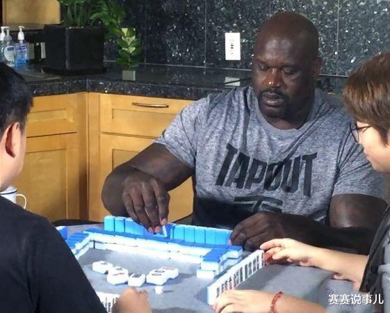NBA球员来中国后爱上了啥？奥尼尔打麻将不稀奇，而他喜欢撸串(3)